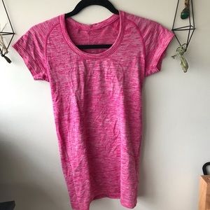 Pink lulu swiftly tee
